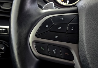 Подержанный автомобиль Jeep Cherokee 2018 года (28 фото)
