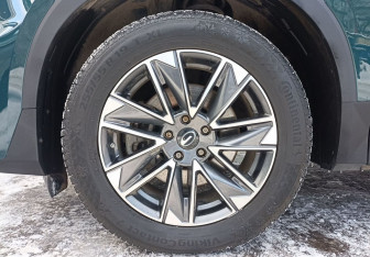 Подержанный автомобиль GAC GS8 2023 года (9 фото)