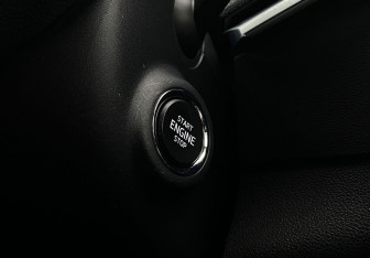 Подержанный автомобиль Skoda Karoq 2020 года (16 фото)