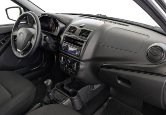 Подержанный автомобиль LADA (ВАЗ) Granta Sedan 2023 года (13 фото)