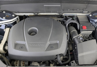 Подержанный автомобиль Volvo XC90 2021 года (9 фото)