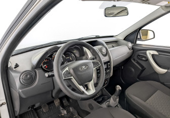 Подержанный автомобиль LADA (ВАЗ) Largus Wagon 2021 года (16 фото)