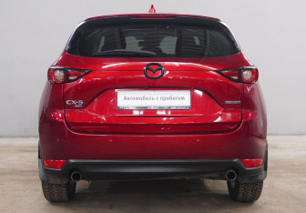 Подержанный автомобиль Mazda CX-5 2020 года (6 фото)