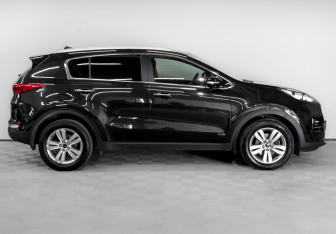 Подержанный автомобиль Kia Sportage 2018 года (5 фото)