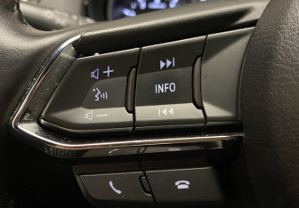 Подержанный автомобиль Mazda CX-9 2018 года (23 фото)