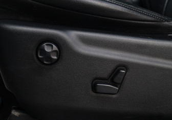 Подержанный автомобиль Jeep Grand Cherokee 2019 года (20 фото)