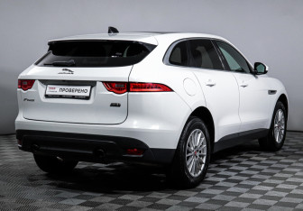 Подержанный автомобиль Jaguar F-Pace 2020 года (5 фото)