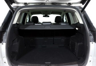 Подержанный автомобиль Ford Kuga 2016 года (12 фото)