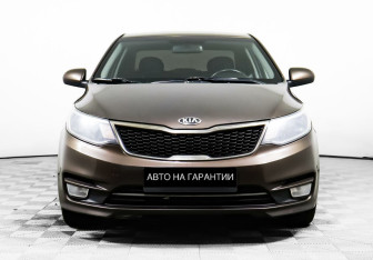 Подержанный автомобиль Kia Rio Sedan 2015 года (2 фото)