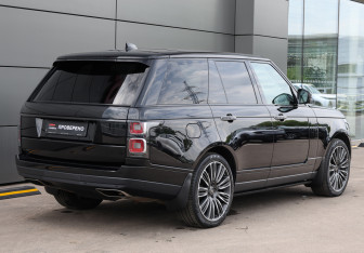 Подержанный автомобиль Land Rover Range Rover 2020 года (5 фото)