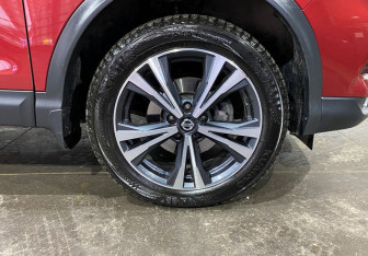 Подержанный автомобиль Nissan Qashqai 2022 года (18 фото)
