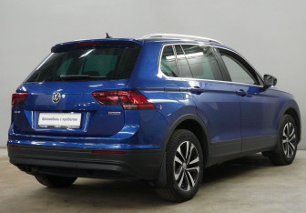 Подержанный автомобиль Volkswagen Tiguan 2019 года (5 фото)