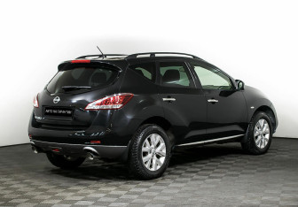 Подержанный автомобиль Nissan Murano Suv 2015 года (5 фото)