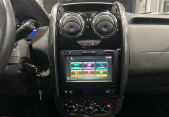 Подержанный автомобиль Renault Duster 2015 года (16 фото)