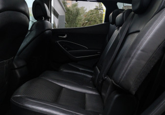 Подержанный автомобиль Hyundai Santa Fe 2013 года (7 фото)
