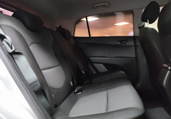 Подержанный автомобиль Hyundai Creta 2017 года (13 фото)