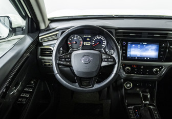 Подержанный автомобиль SsangYong Korando 2019 года (13 фото)