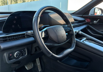Подержанный автомобиль Exeed RX 2023 года (13 фото)