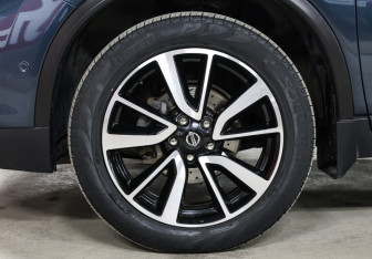 Подержанный автомобиль Nissan X-Trail 2020 года (22 фото)