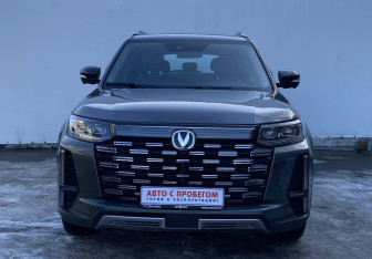 Подержанный автомобиль Changan CS95 2023 года (2 фото)