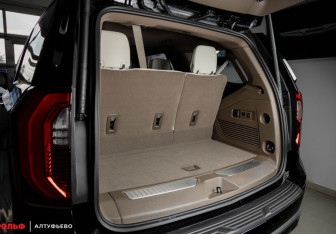 Новый GMC Yukon 2025 (16 фото)