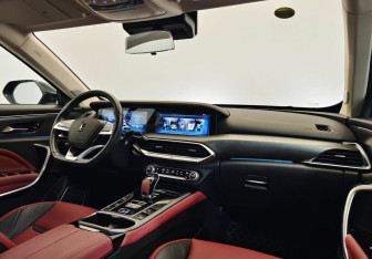 Подержанный автомобиль FAW Bestune T77 2022 года (7 фото)