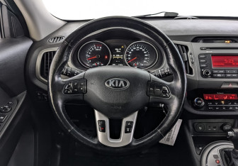 Подержанный автомобиль Kia Sportage 2015 года (21 фото)