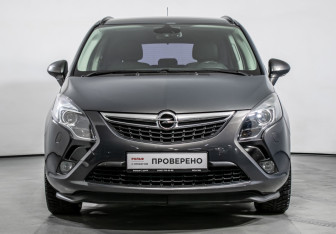 Подержанный автомобиль Opel Zafira Compactvan 2013 года (2 фото)