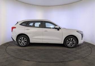 Подержанный автомобиль Haval Jolion 2023 года (4 фото)