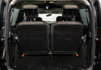 Подержанный автомобиль LADA (ВАЗ) Largus Wagon 2018 года (10 фото)