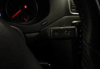 Подержанный автомобиль Volkswagen Jetta Sedan 2013 года (13 фото)