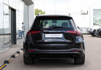 Подержанный автомобиль Mercedes-Benz GLE 2021 года (6 фото)