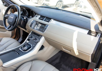 Подержанный автомобиль Land Rover Range Rover Evoque 2014 года (9 фото)