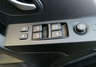 Подержанный автомобиль SsangYong Actyon 2013 года (15 фото)