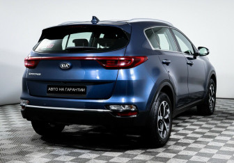 Подержанный автомобиль Kia Sportage 2020 года (3 фото)