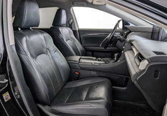 Подержанный автомобиль Lexus RX 2017 года (24 фото)