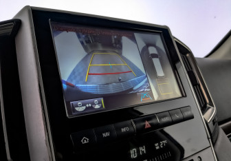 Подержанный автомобиль Toyota Land Cruiser Suv 2016 года (28 фото)