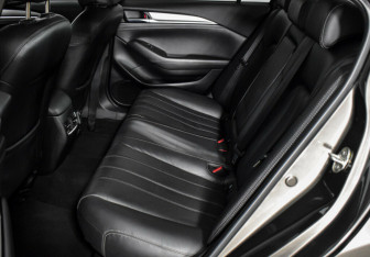 Подержанный автомобиль Mazda 6 Sedan 2019 года (19 фото)