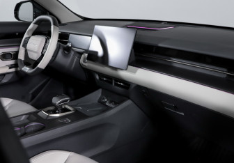 Подержанный автомобиль Jetour Dashing 2023 года (9 фото)