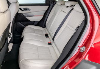 Подержанный автомобиль Land Rover Range Rover Velar 2019 года (12 фото)