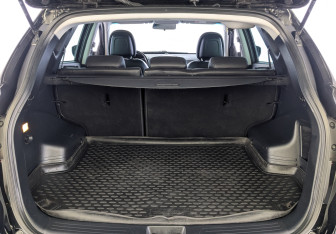 Подержанный автомобиль Hyundai ix35 2015 года (10 фото)