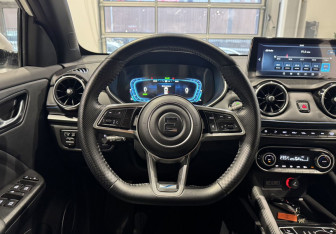 Подержанный автомобиль Evolute i-JOY 2023 года (13 фото)