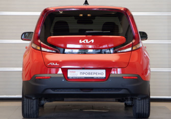 Подержанный автомобиль Kia Soul 2021 года (5 фото)