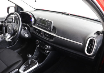 Подержанный автомобиль Kia Picanto 2019 года (8 фото)