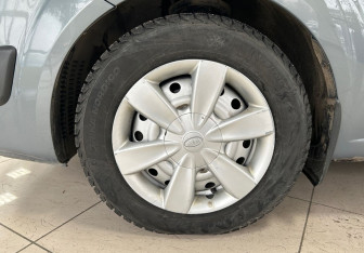 Подержанный автомобиль Kia Rio Hatchback 2007 года (19 фото)