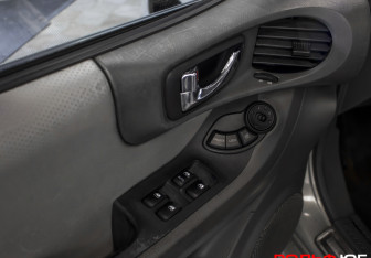 Подержанный автомобиль Hyundai Santa Fe 2008 года (17 фото)