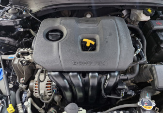 Подержанный автомобиль Kia Cerato Sedan 2021 года (9 фото)