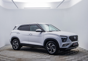 Подержанный автомобиль Hyundai Creta 2022 года (3 фото)
