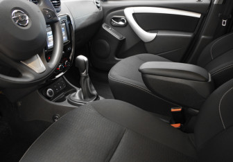 Подержанный автомобиль Nissan Terrano 2019 года (7 фото)