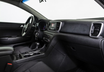 Подержанный автомобиль Kia Sportage 2019 года (14 фото)